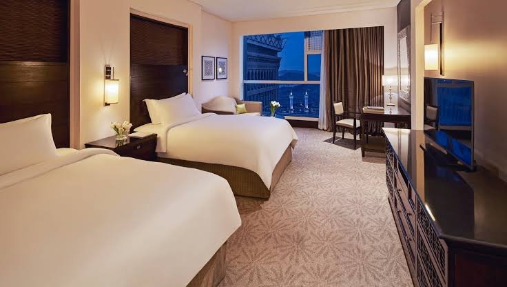 Fairmont Hotels & Resorts