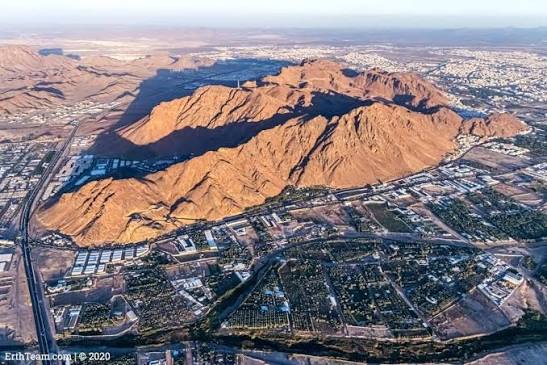 Mount Uhud and the martyrs of Uhud
